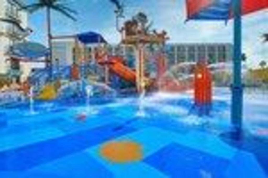 Courtyard Anaheim Theme Park Entrance Hotel Bagian luar foto