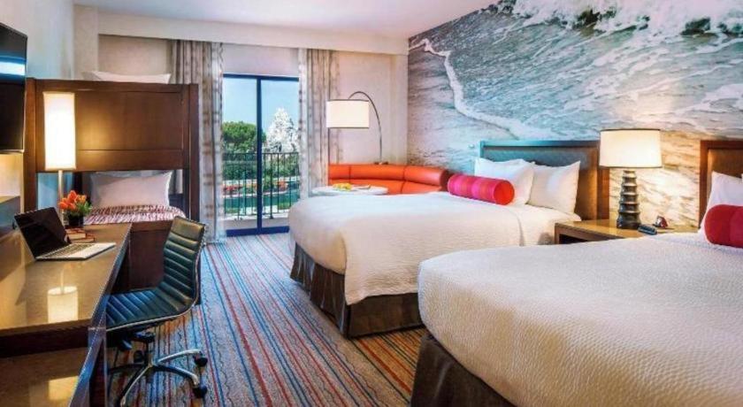 Courtyard Anaheim Theme Park Entrance Hotel Bagian luar foto