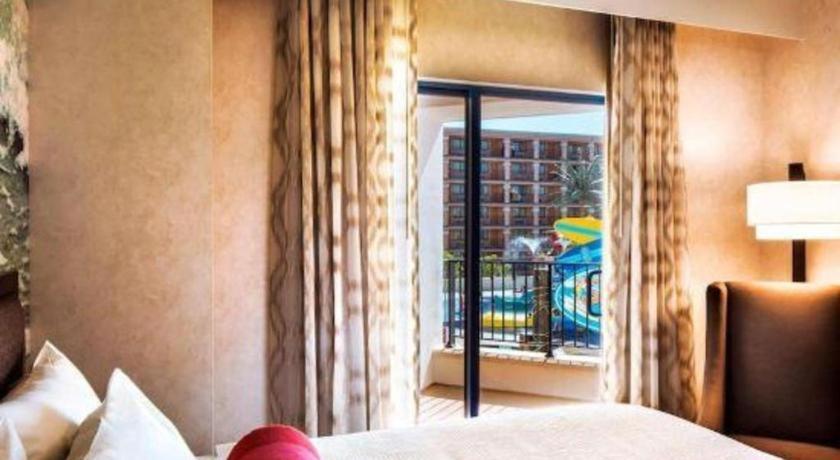 Courtyard Anaheim Theme Park Entrance Hotel Bagian luar foto
